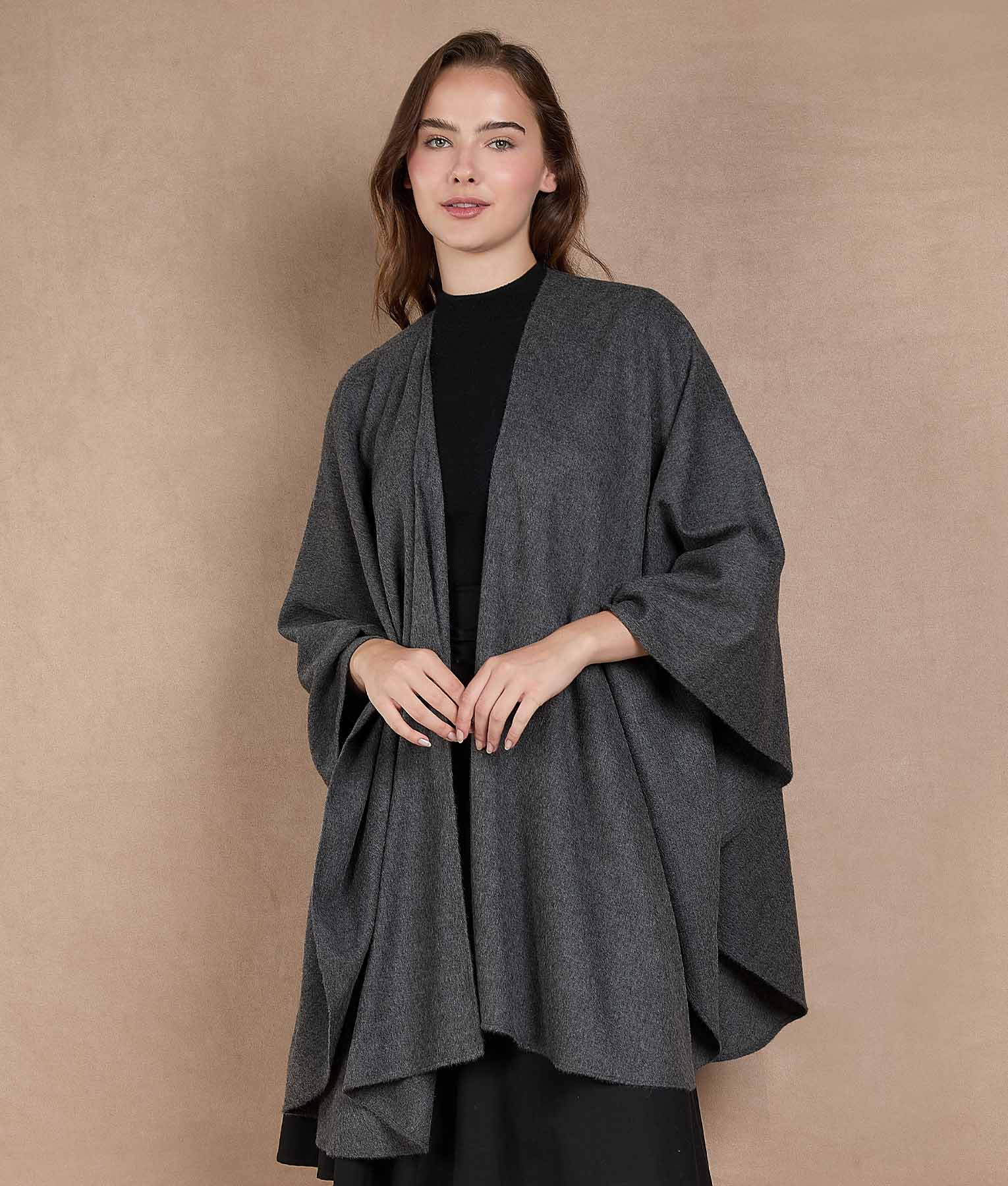 Ruana Baby Alpaca - Smoked Pearl