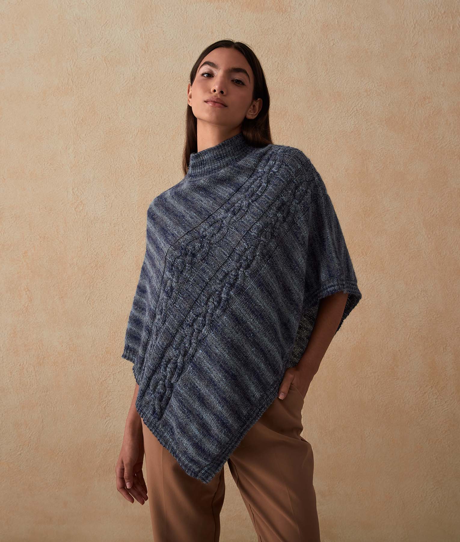 Cables Zipped Detailed Poncho - December Sky Blue And Crystal Blue Print