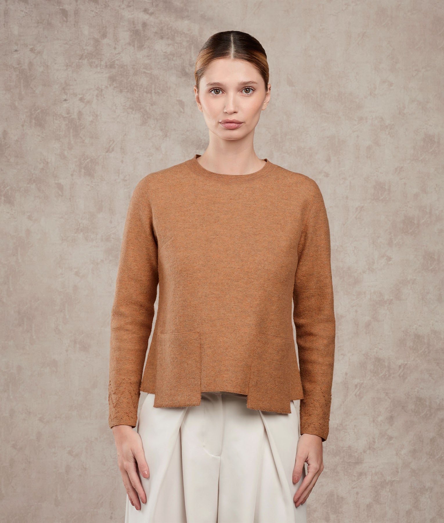 Bw Crew Neck Sweater With Pockets - Pecan Brown