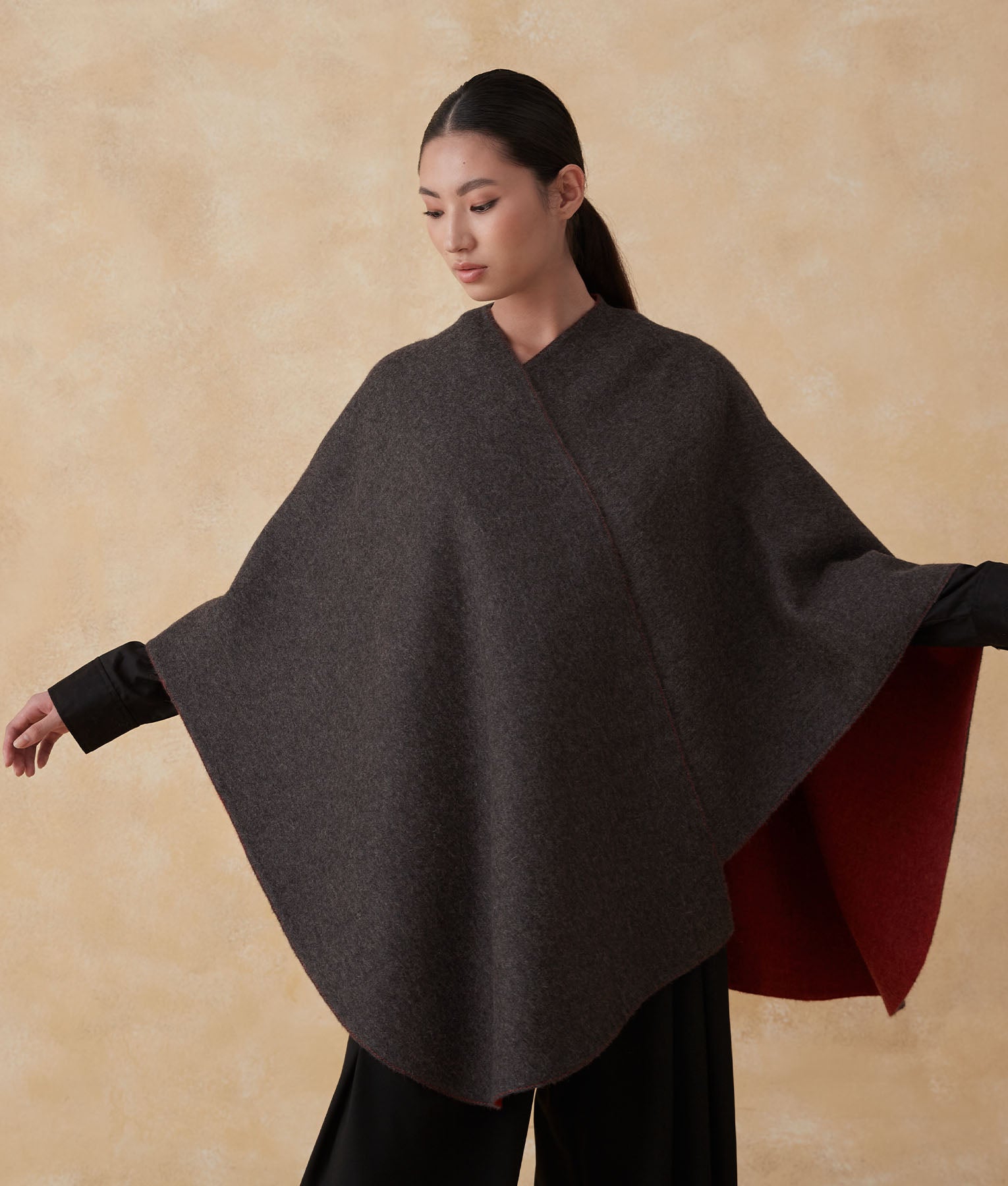 Reversible Soft Cape - Frost Gray And Mars Red