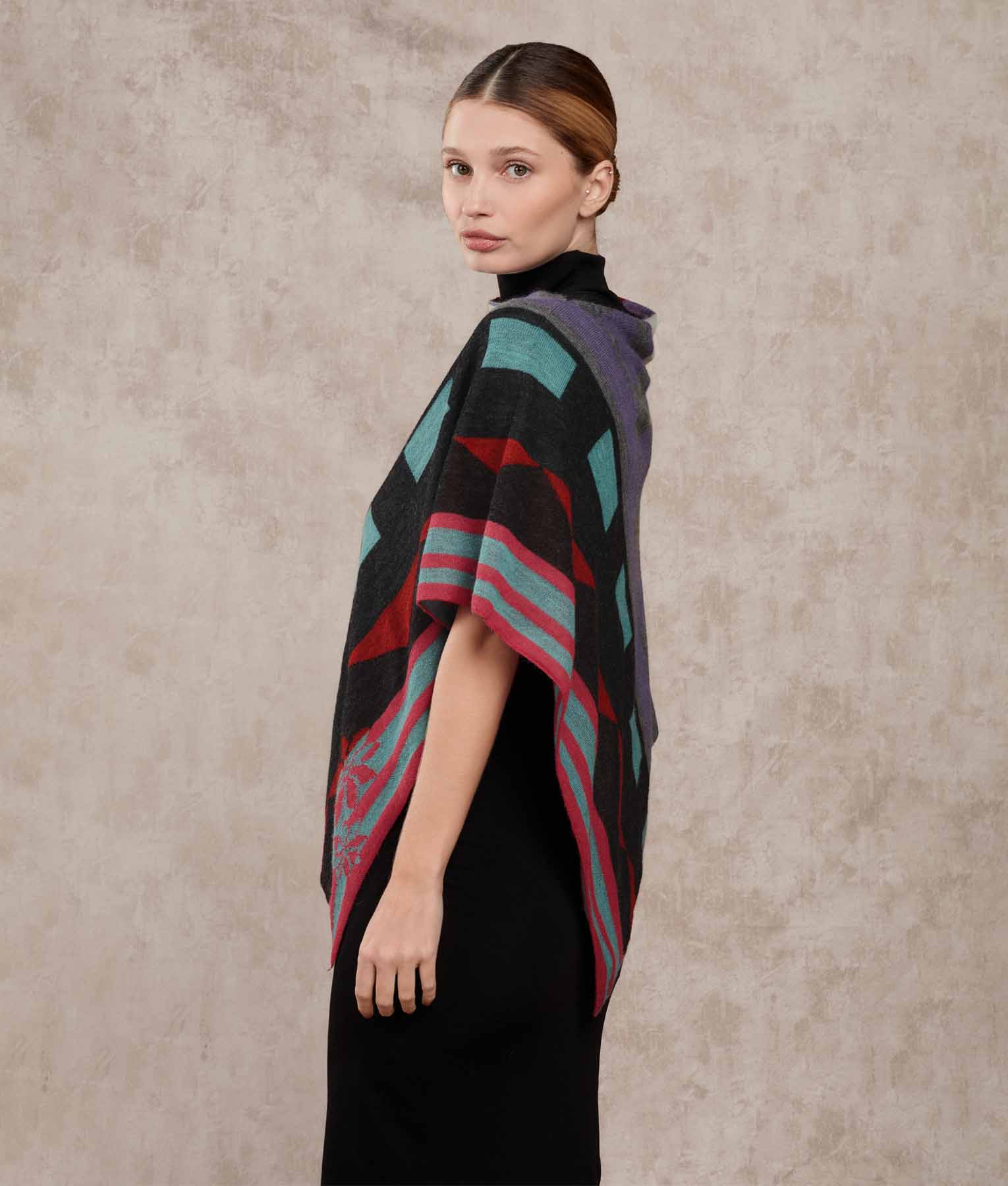 El Pontro Poncho - Dusty purple and Turquoise haze