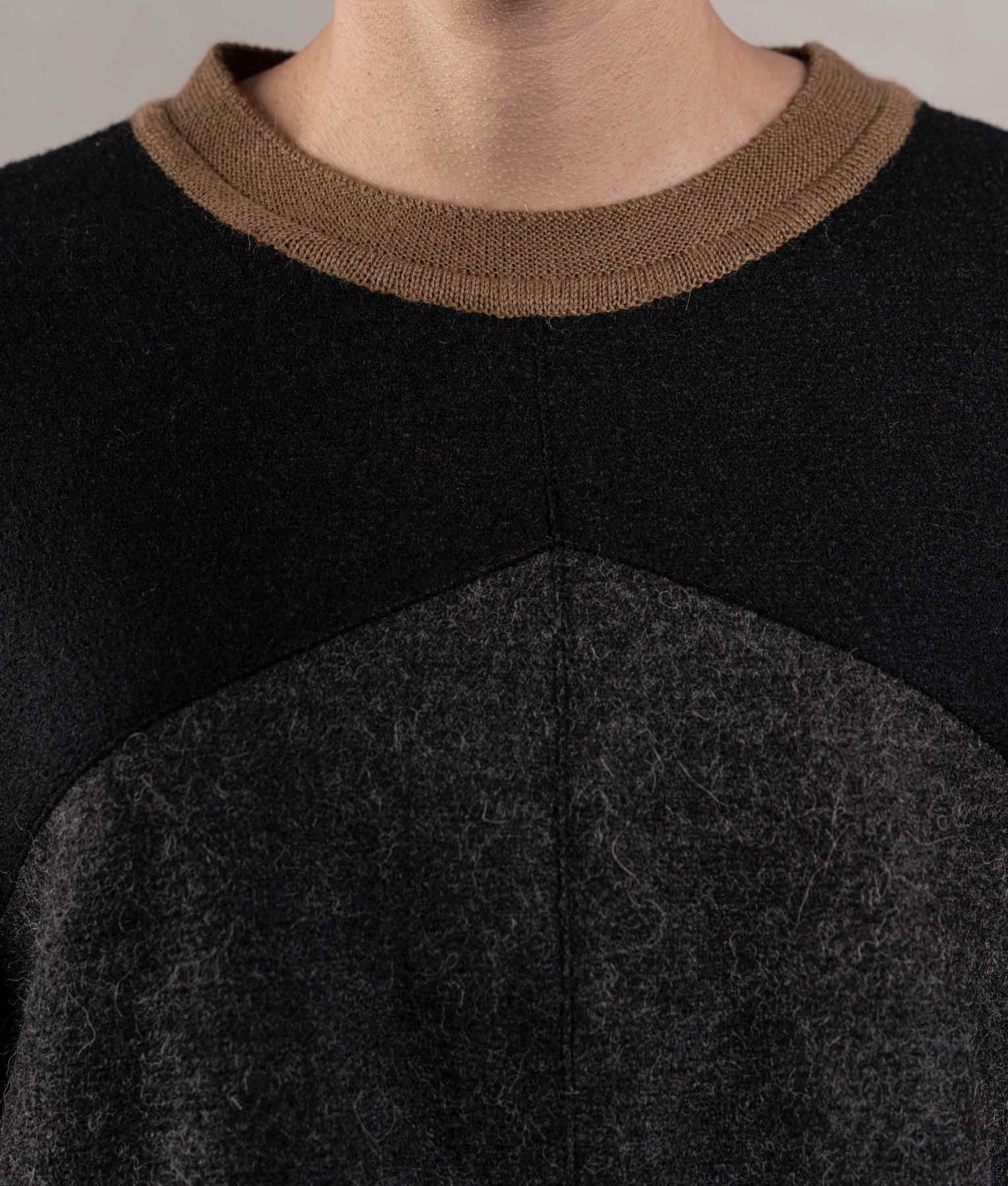 Patch & Links Crew Neck Sweater - Black And Toasted Brown