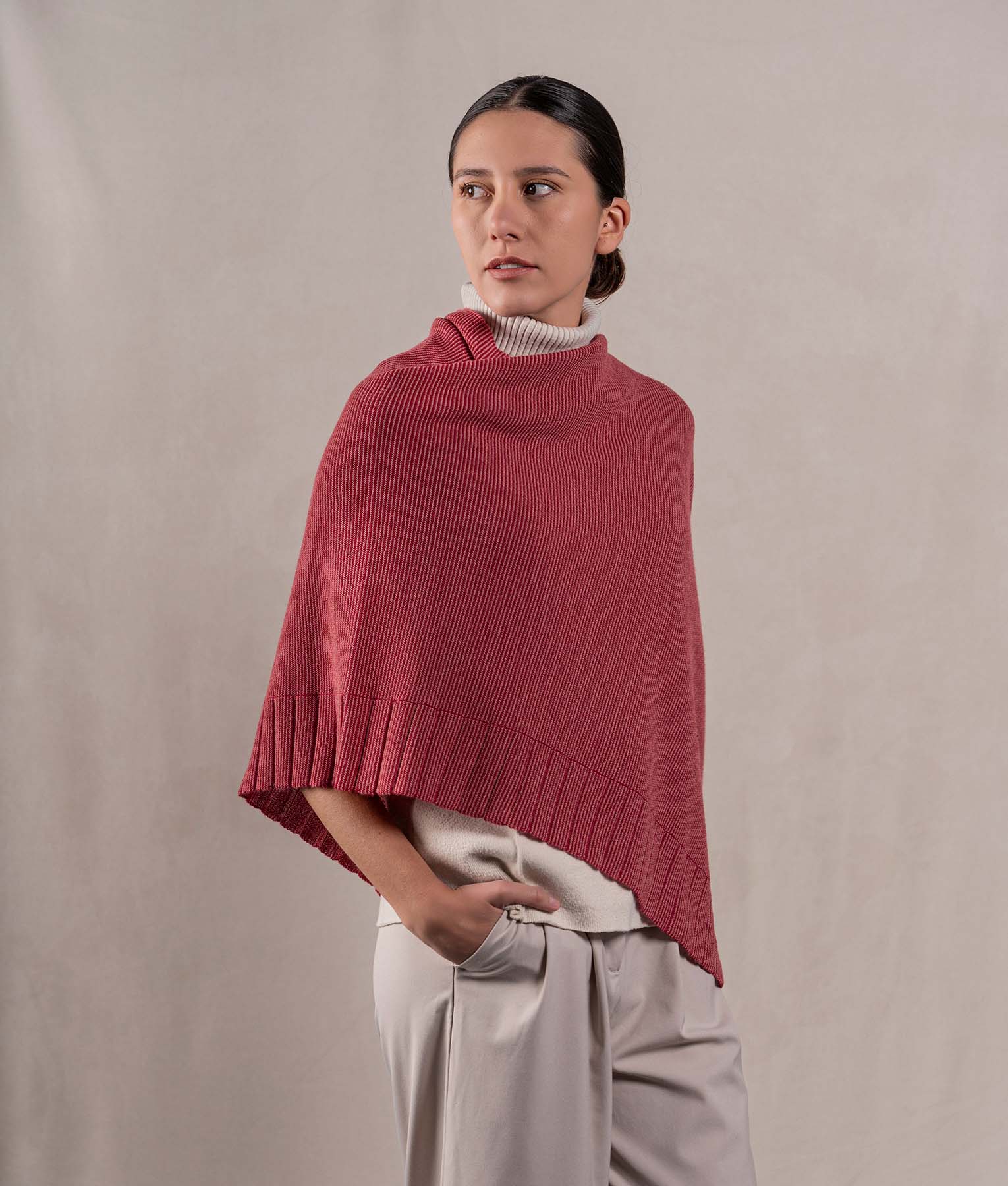 Verbena Poncho - Light Wine Red