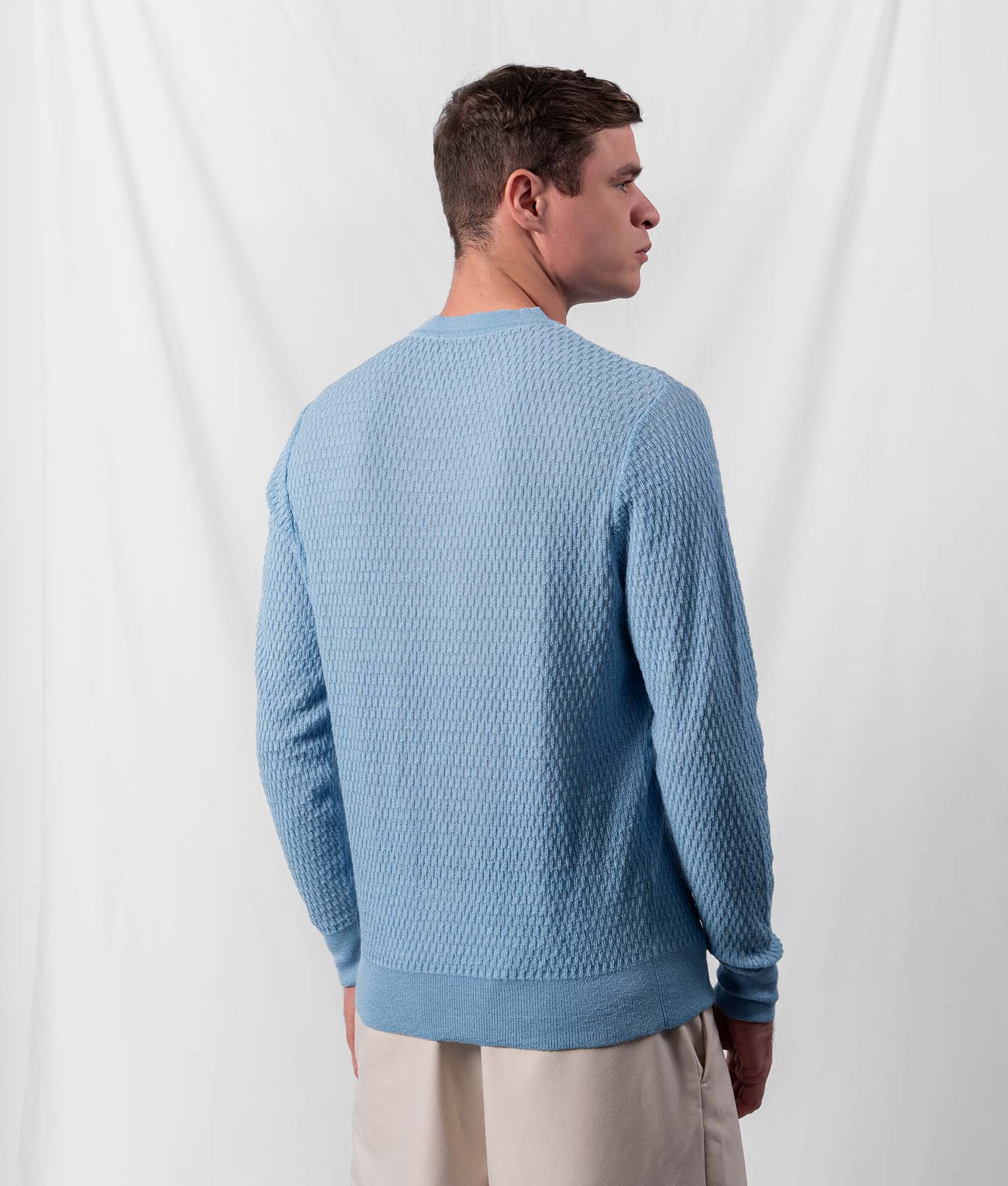 The Drops O Neck Men'S Sweater - Light Sky Blue