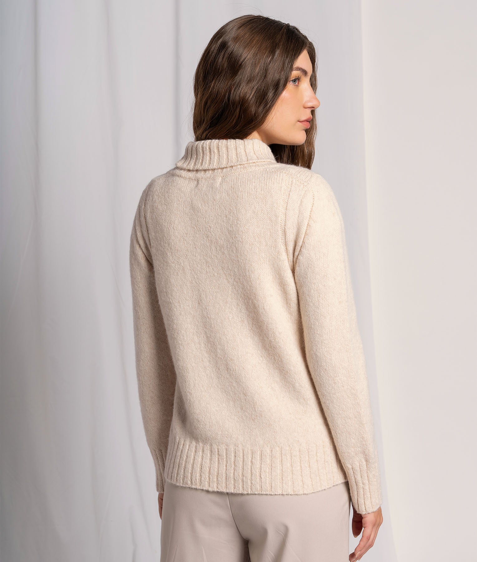 Sweater High Neck