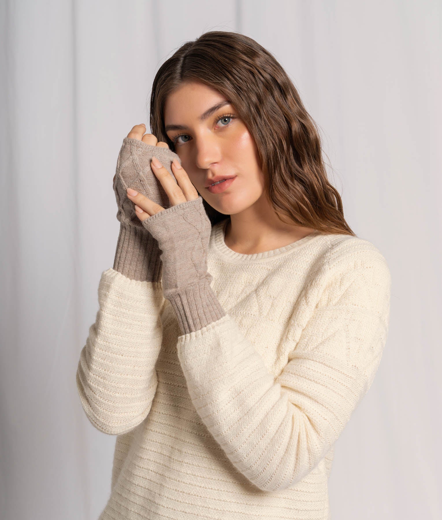 Cable Mittens