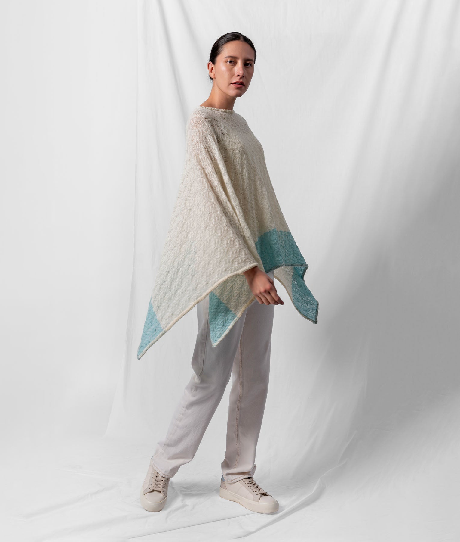 Dentelle Striped Poncho - Ivory And Gradient Sky Blue