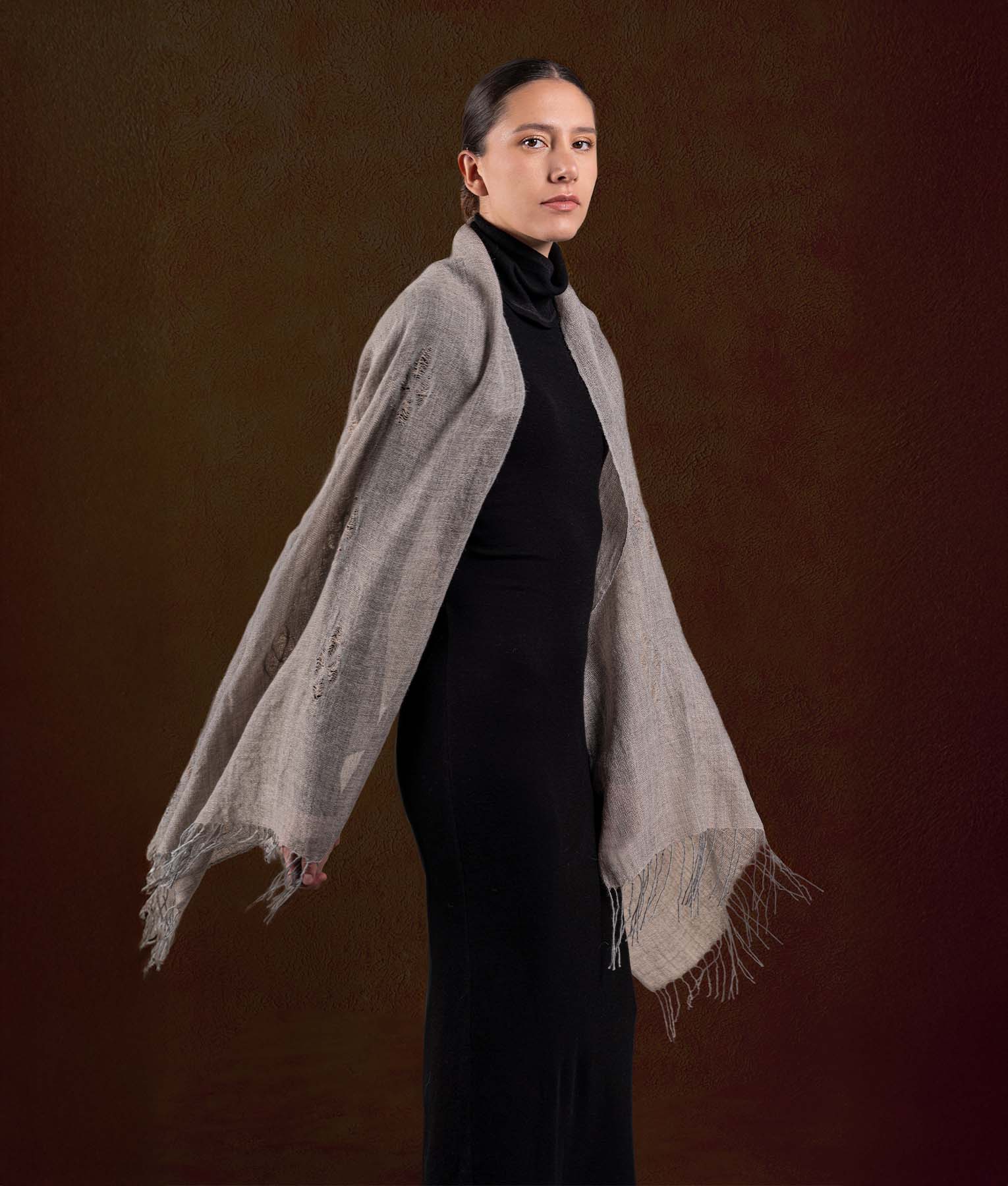 Cocos Twisted Fringe Stole - Light Gray