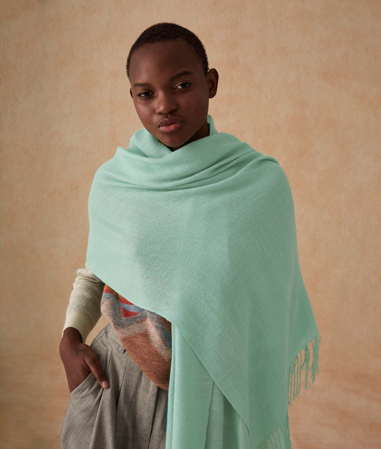 Sarga Cocos Shawl - Vibrant Mint Green