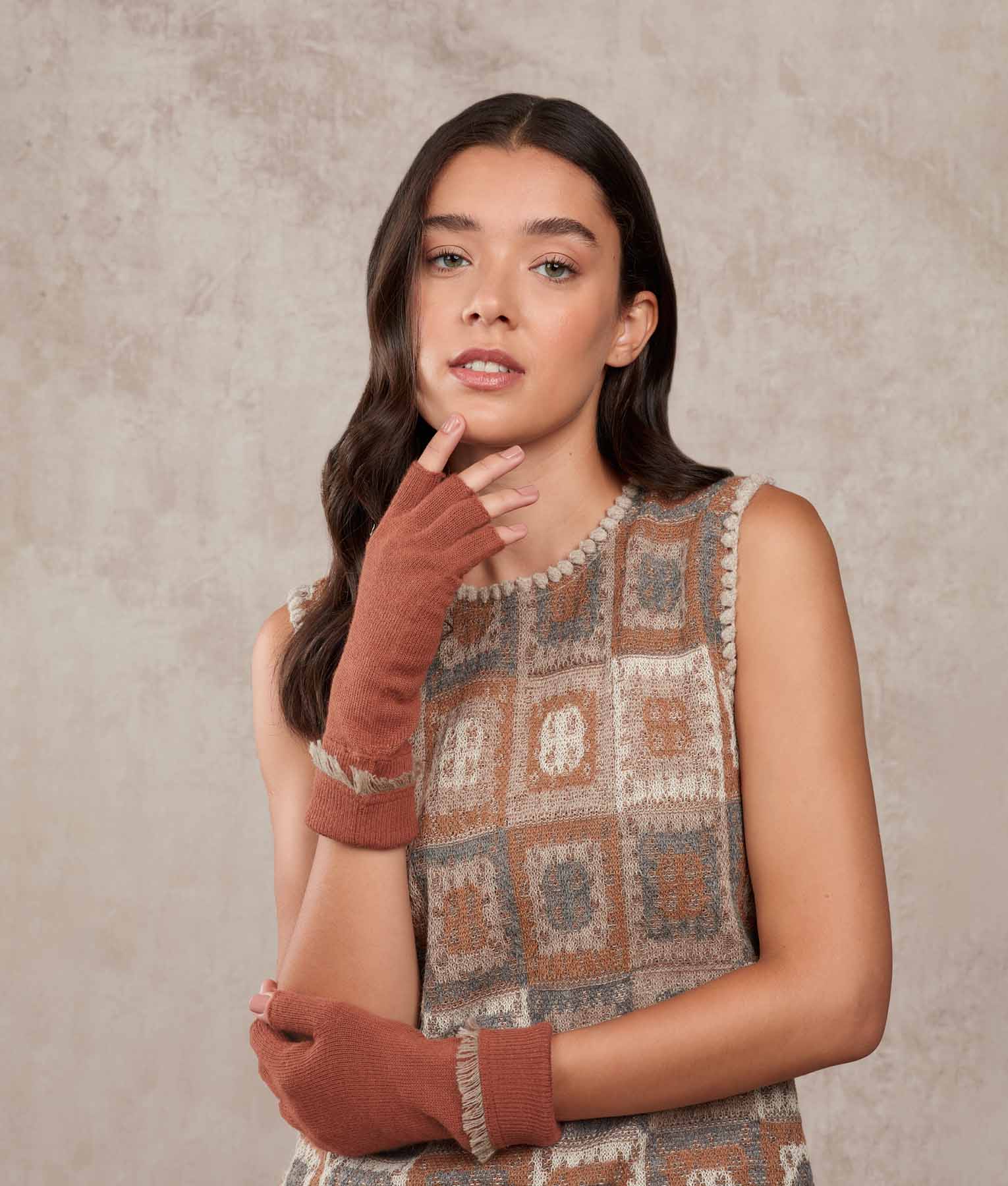 Fringed Jersey Gloves