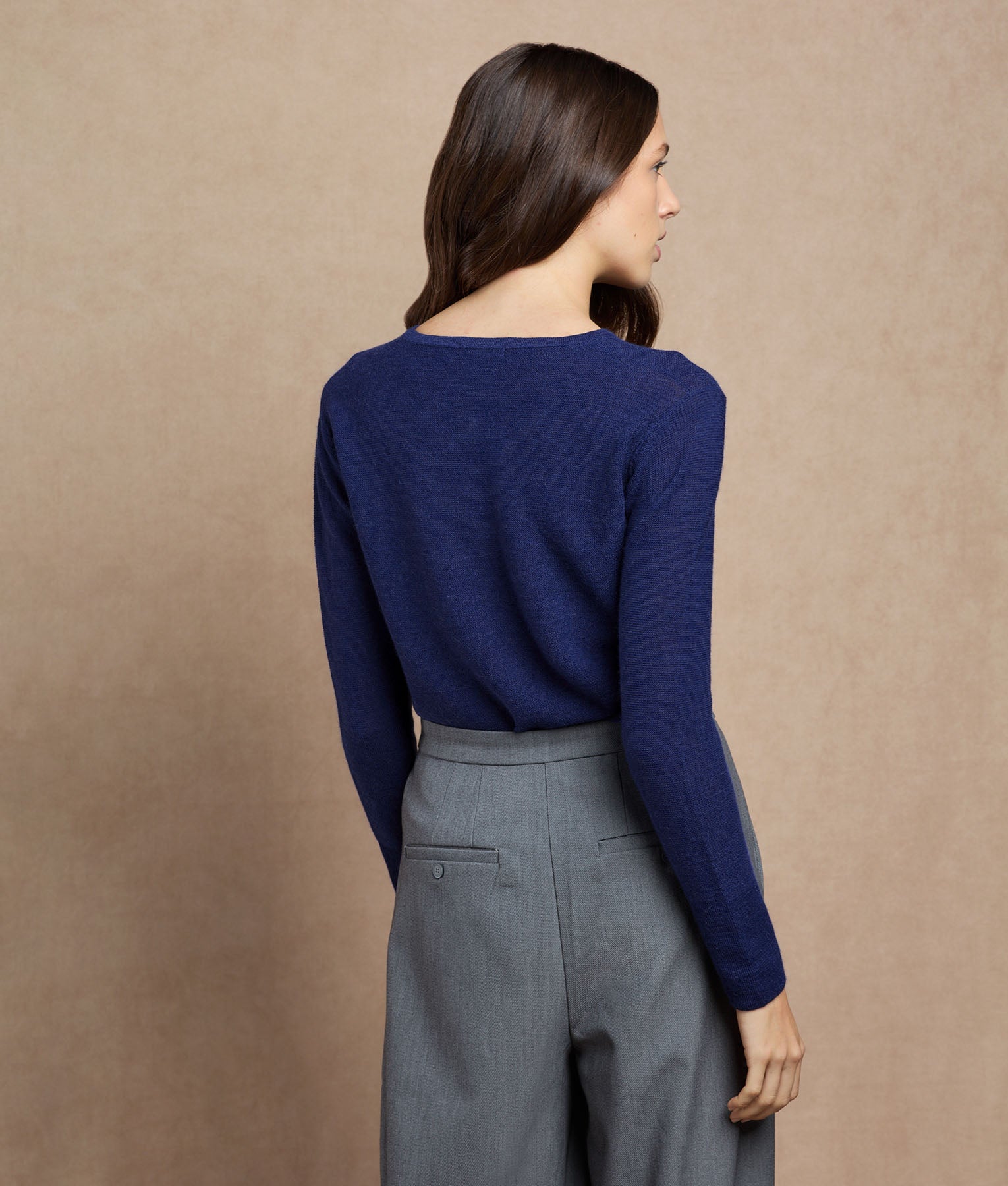 Links Basic Vee Sweater