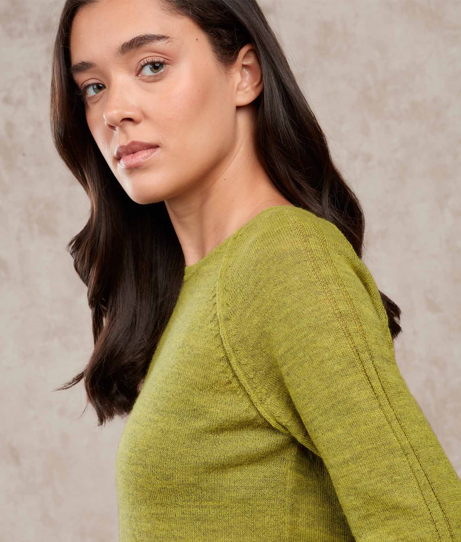 Basic Raglan Sleeves Sweater