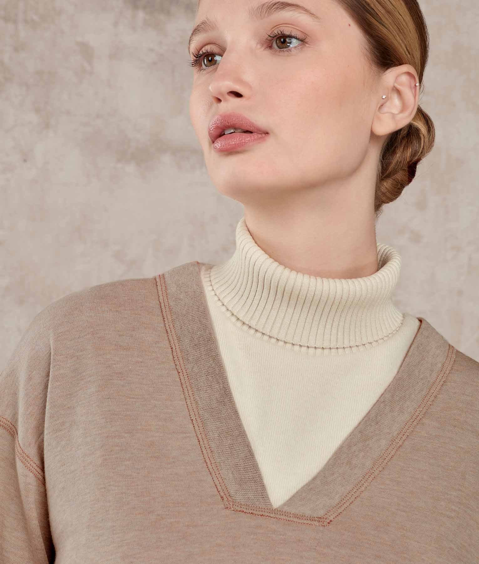 Basic Vee Neck Alpaca-Cotton Sweater