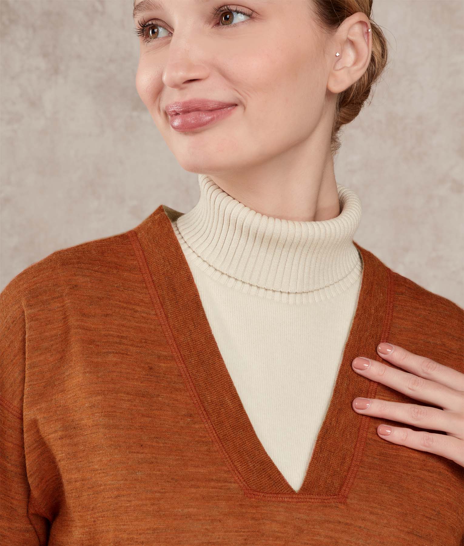 Basic Vee Neck Alpaca-Cotton Sweater