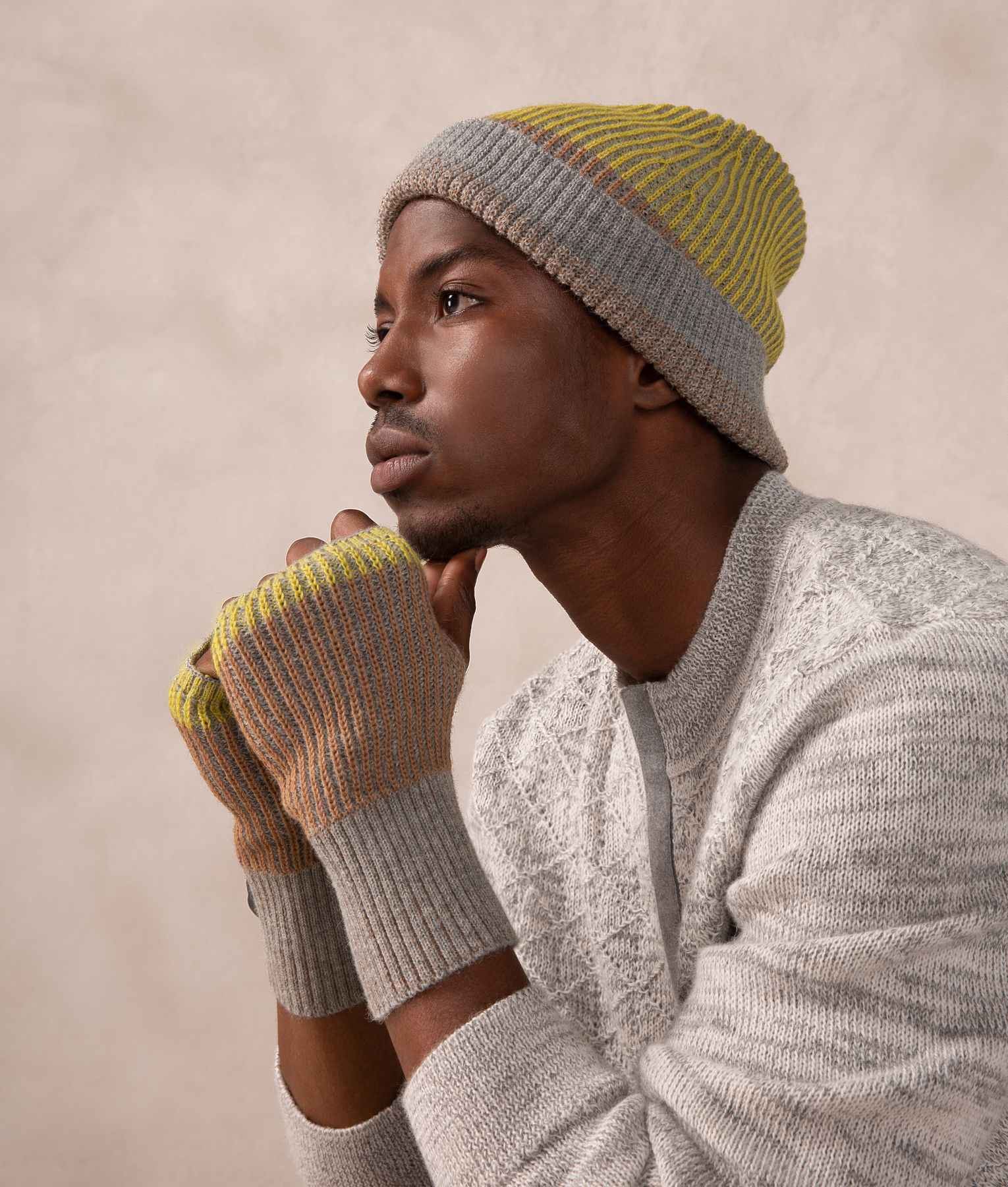 Reversible Ribbed Mittens Gloves - Celery Yellow And Monument Gray