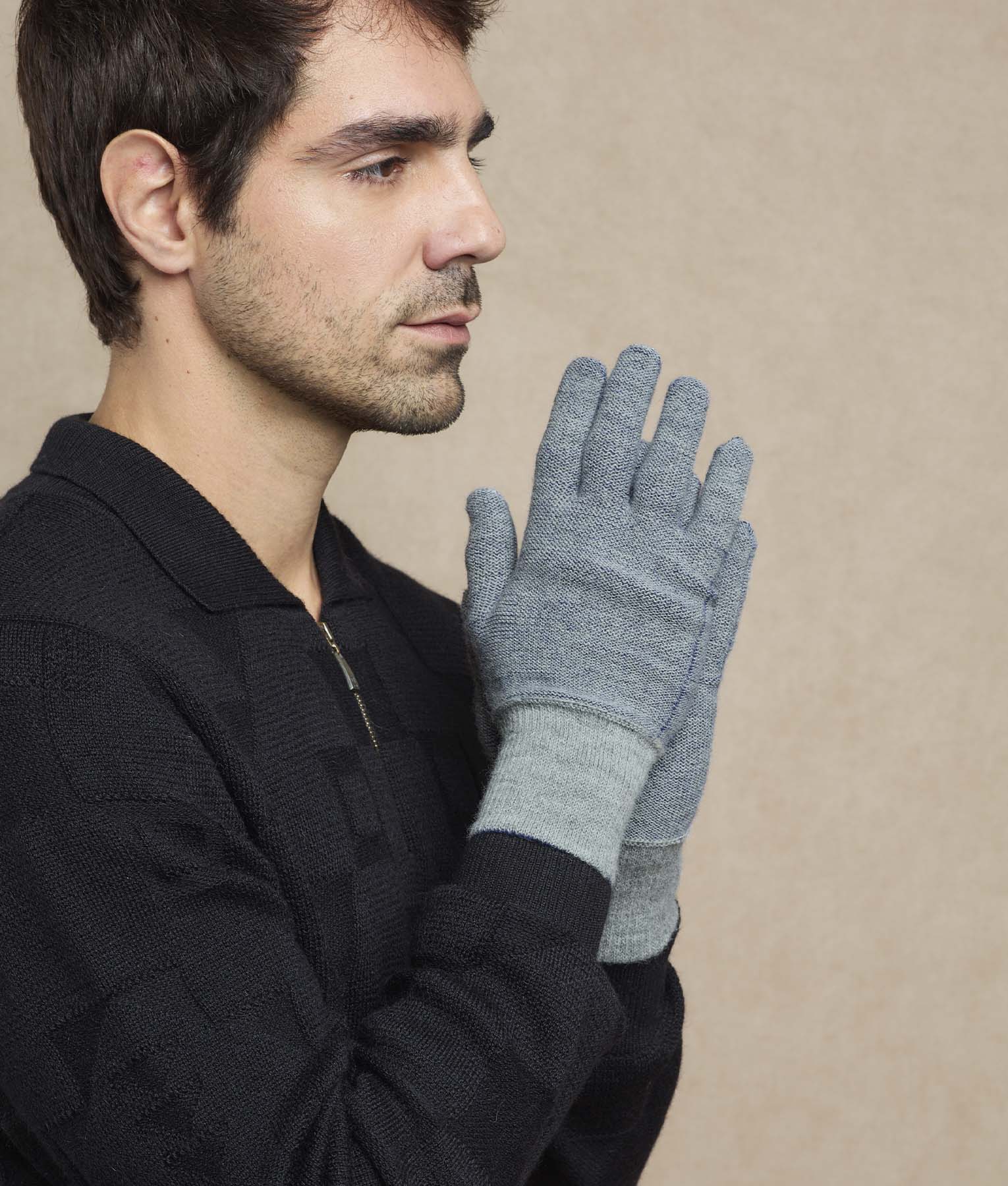 Basic Reversible Men Gloves