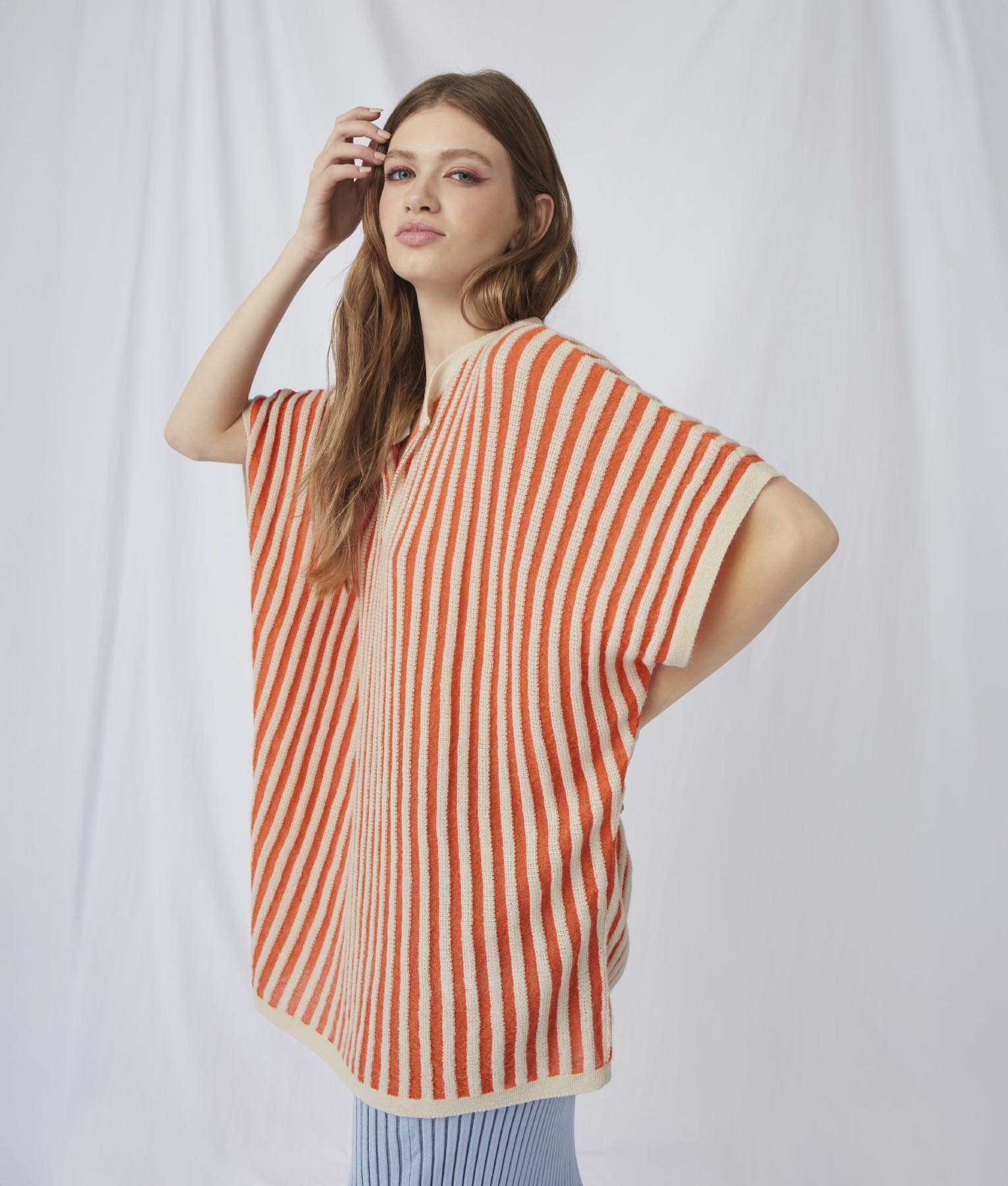 Las Rayas Poncho - Winter White And Camellia
