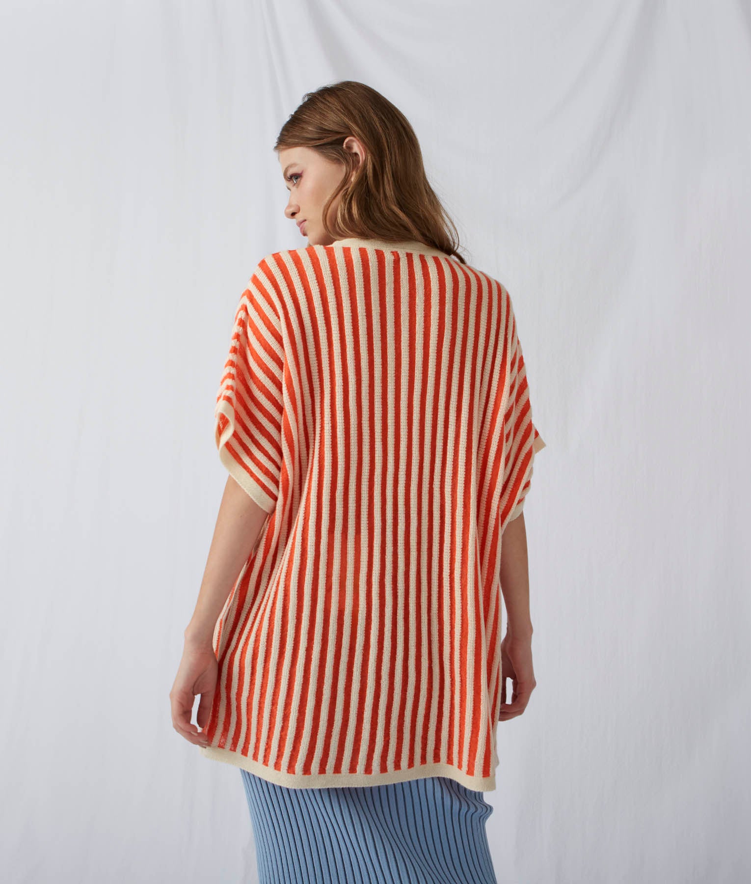 Las Rayas Poncho - Winter White And Camellia