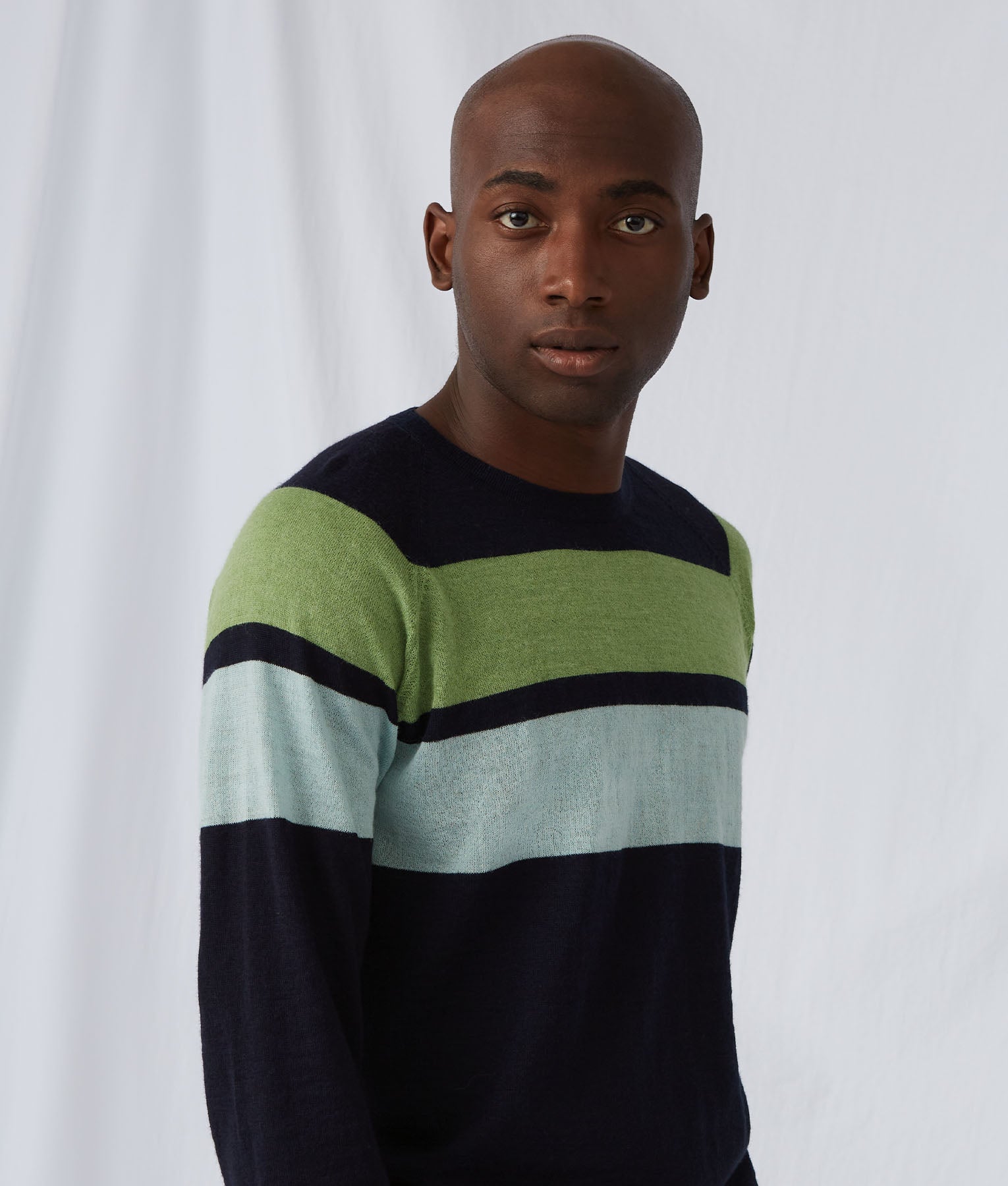 Men's Intarsia Crew Neck Sweater