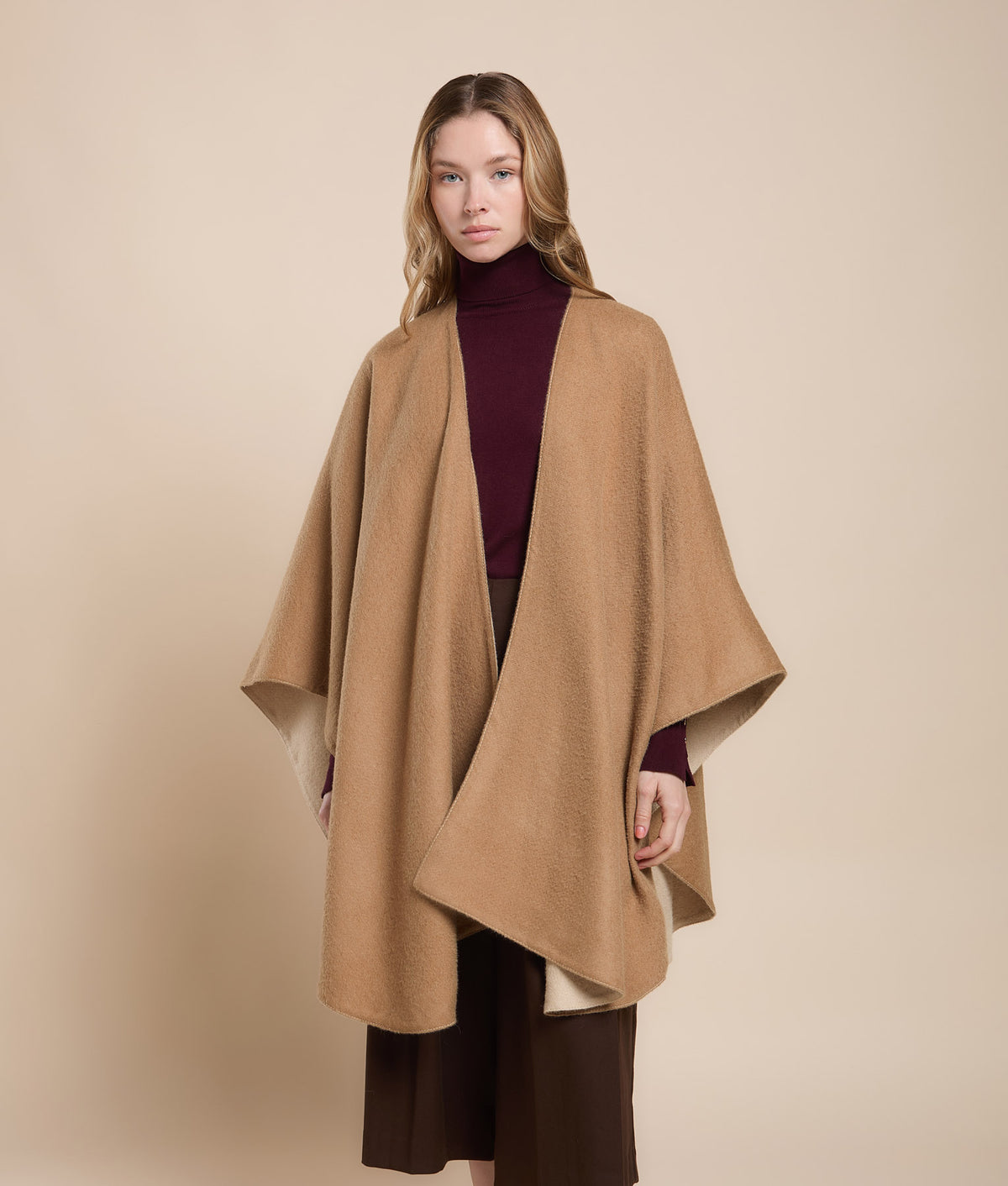Baby Alpaca Reversible Soft Cape