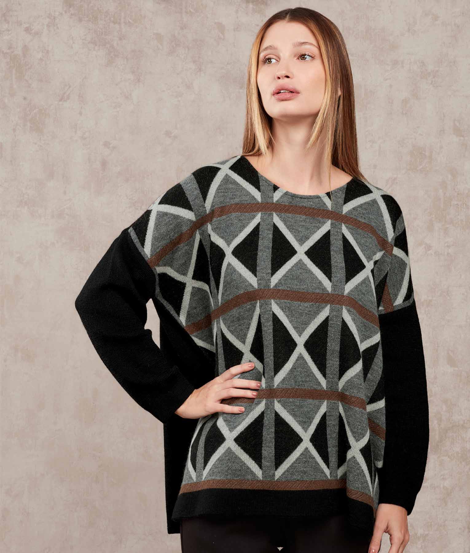 Loose Poncho And Collar