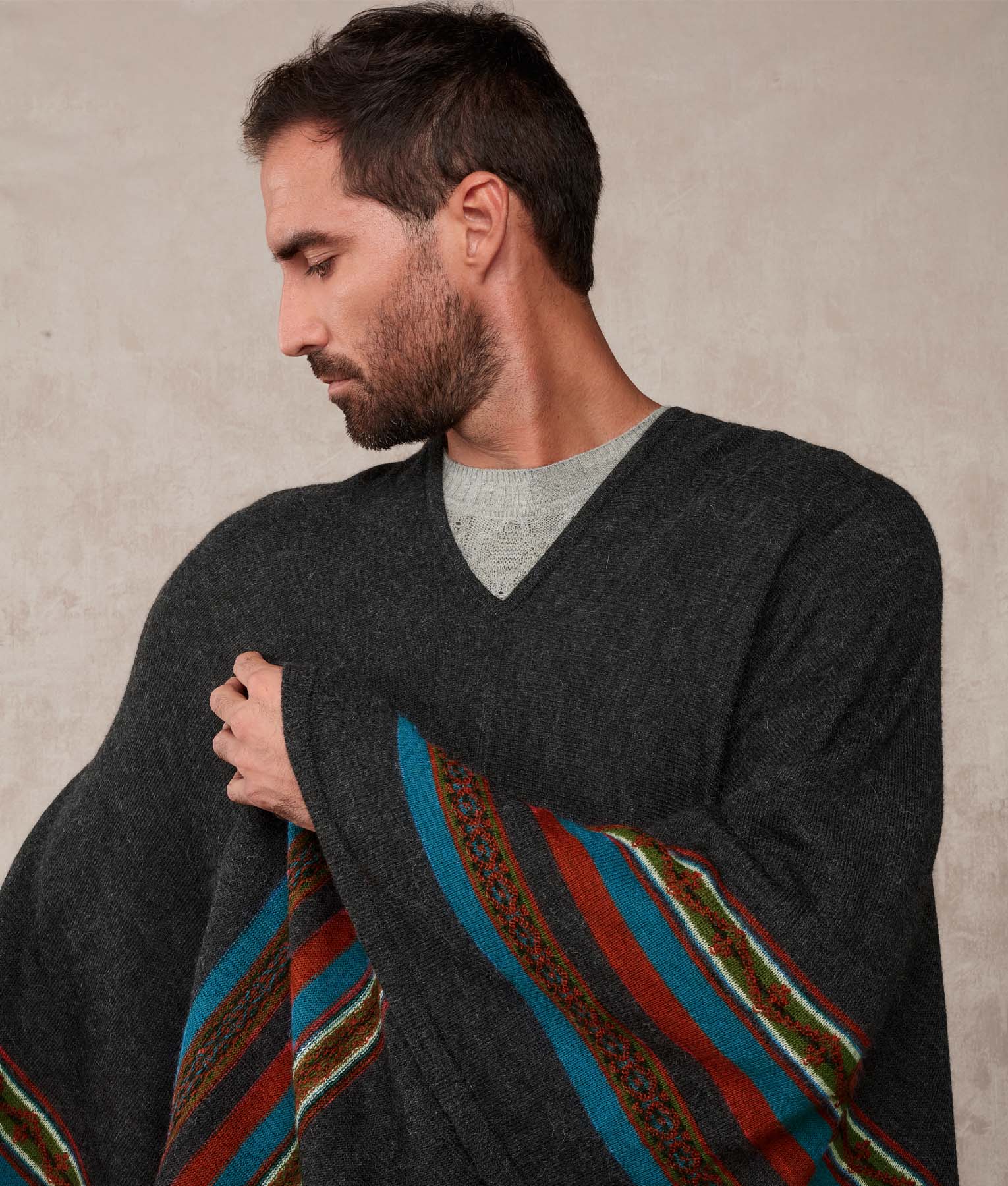Poncho Rider - Anthracite And Pumpkin Puree