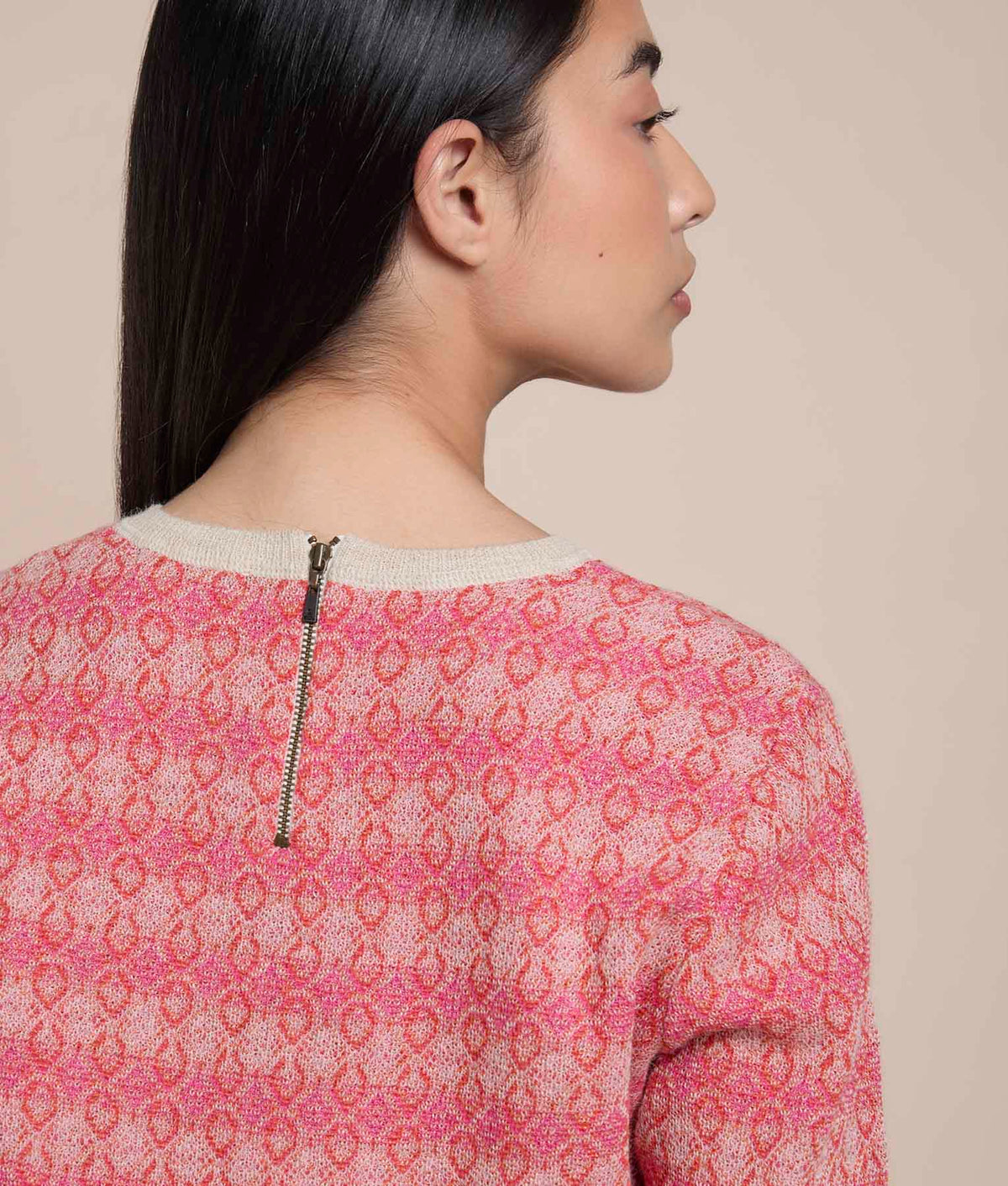 Crew Neck Sweater with Repeating Jacquard