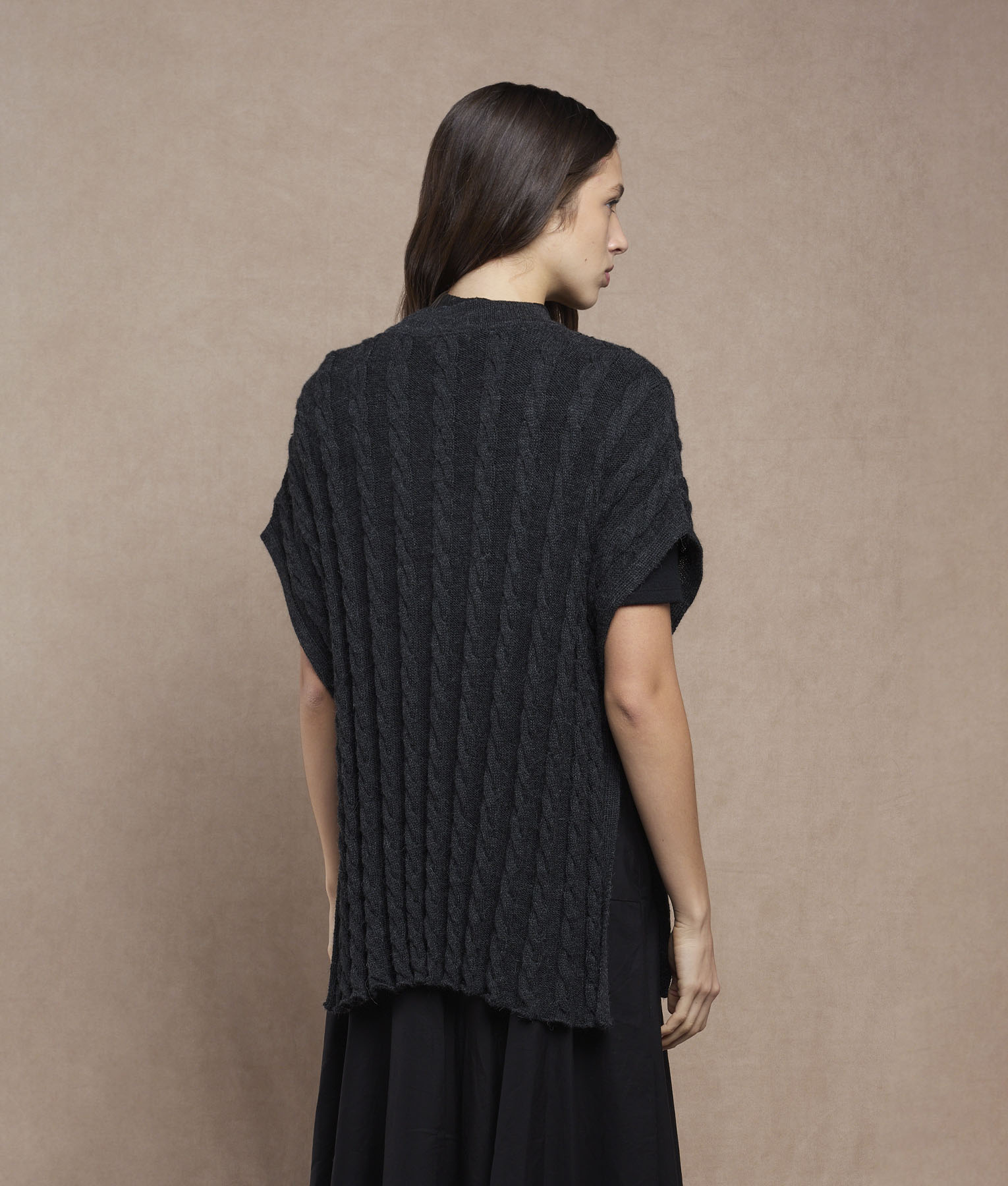 Cables & Structors Poncho