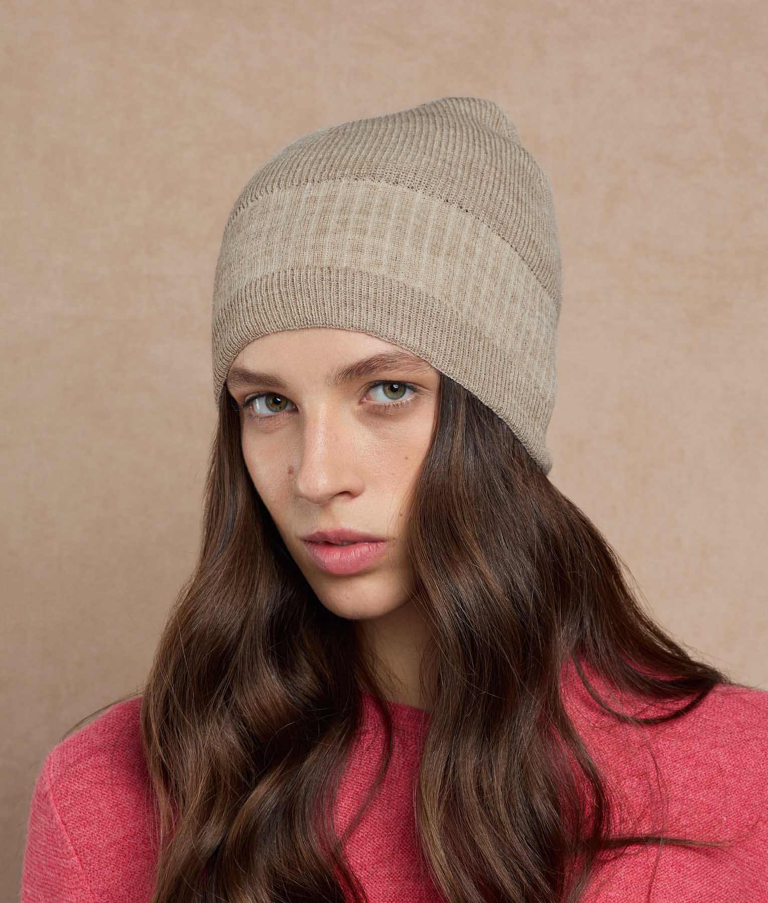 Jacquard & Ribs Reversible Beanie