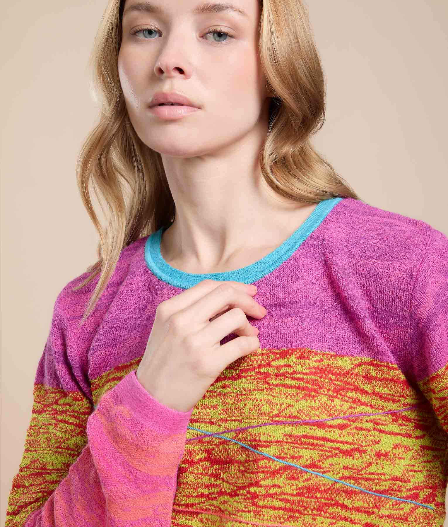 Horizons Crew Neck Pullover