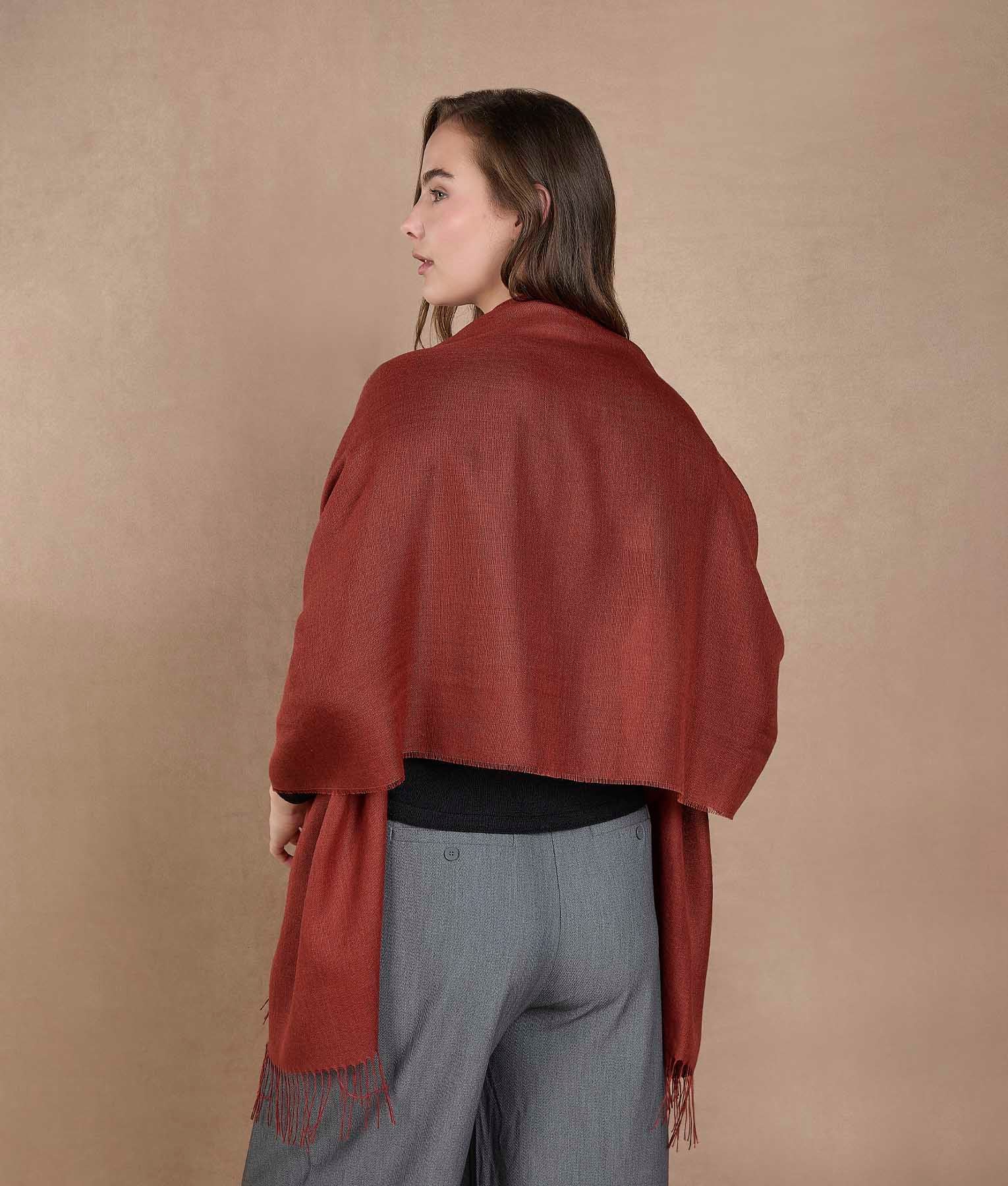 Tafeta Shawl